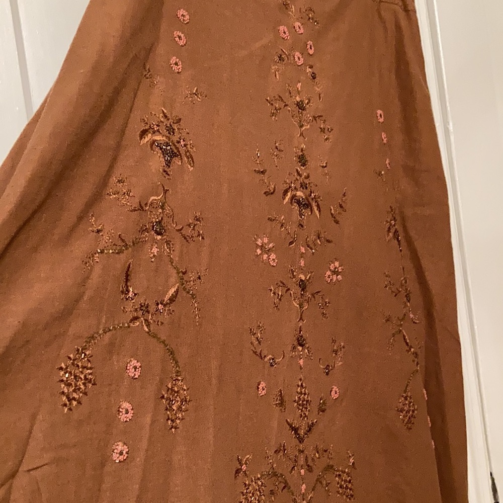 Skirt - Picture 5 of 7